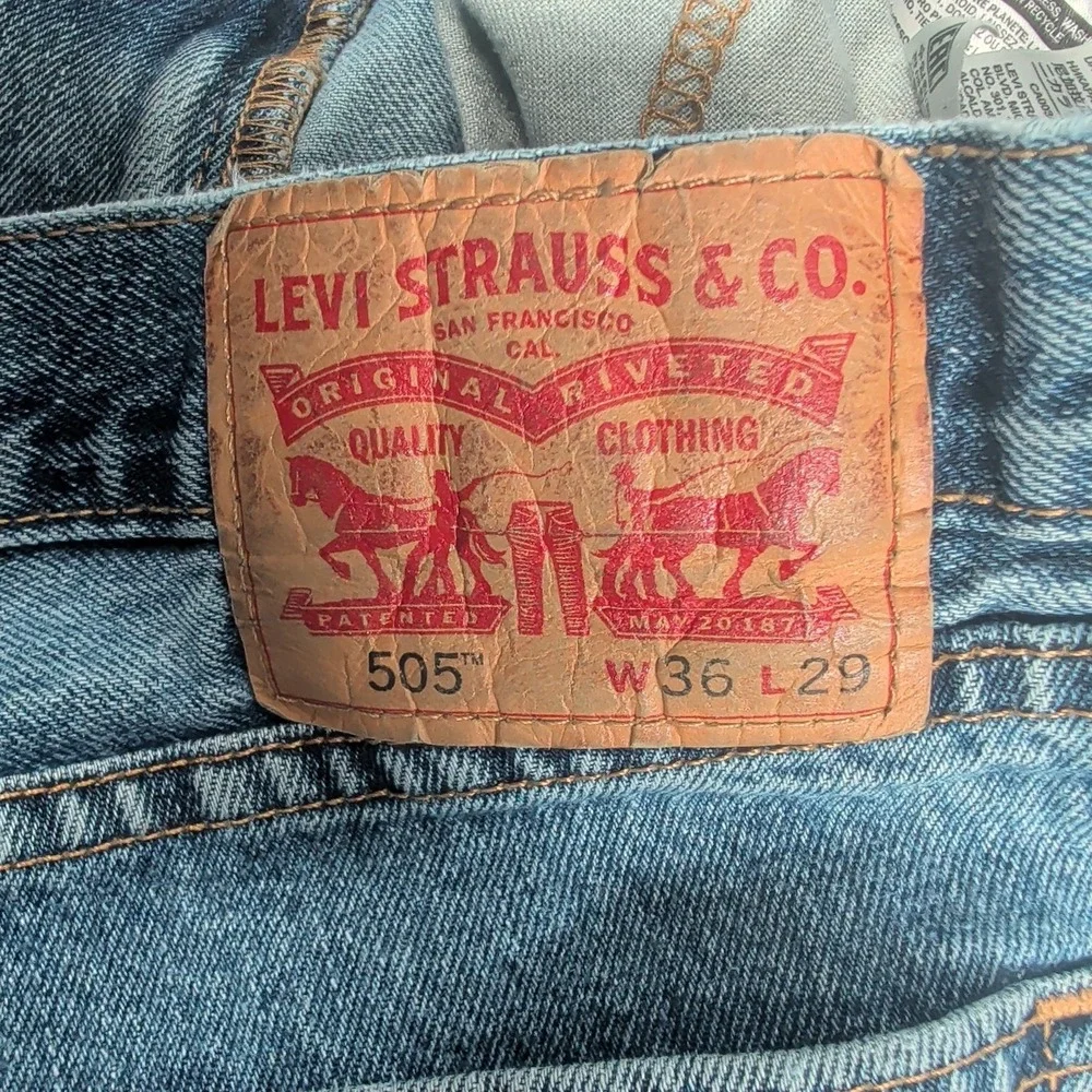 Levi's 505 Jeans Mens 36x29 Blue Regular Fit Straight Leg Denim Casual Everyday